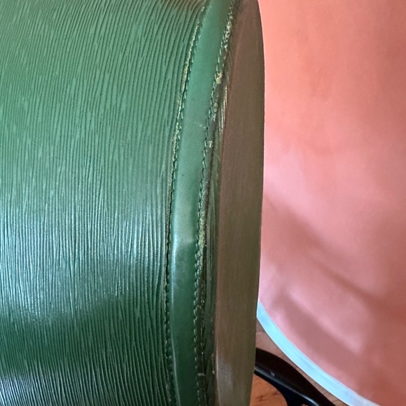 Louis vuitton epi st. Jacques - Picture 7 of 11